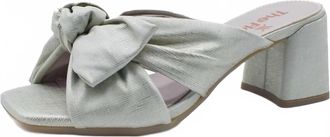 The Flexx Womens Francys Saffio Sandal In Platino