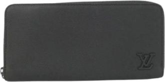 Louis Vuitton Pre-owned Wallets, female, Black, Size: ONE SIZE Pre-owned Long Wallet (Bi-fold)
