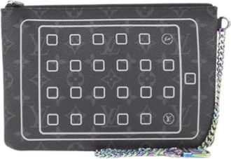 Louis Vuitton Pre-owned Clutches, female, Black, Size: ONE SIZE Pre-owned Canvas louis-vuitton-bags