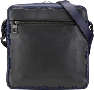 Bottega Veneta Pre-owned Cross Body Bags, female, Black, Size: ONE SIZE Pre-owned Woven Leather Crossbody Bag