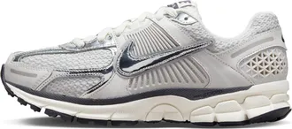 Nike Womens Zoom Vomero 5 Shoes in Grey | FD0884-025