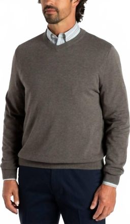 Duck Head Buckley V-Neck Sweater In Ash Brown