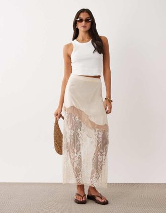 Asos Gonna lunga in raso color champagne con fondo in pizzo-Bianco