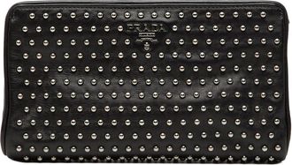 Prada Pre-owned Prada Studded Leather Clasp Clutch KFC7UVV3H2ZLGHOV