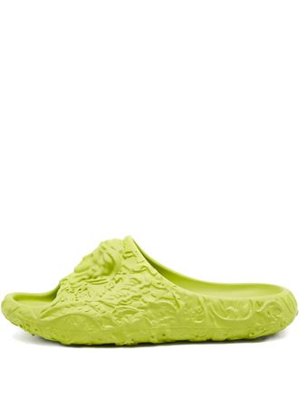 Versace La Medusa baroque-pattern slides - women - Rubber/Rubber/Rubber - 40 - Green