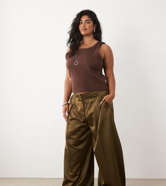 Asos Curve - Pantaloni sartoriali a fondo ampio in satin kaki-Verde