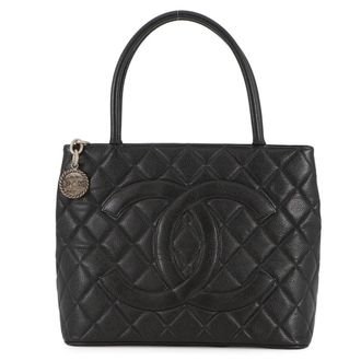 Chanel Black Grained Calfskin Tote Bag (Pre-Owned)