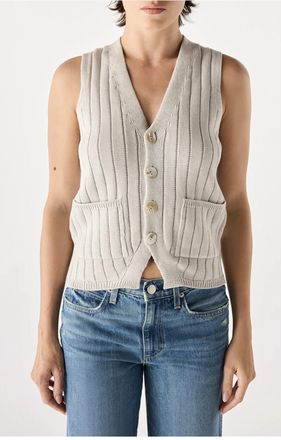 Amo Marlowe Sweater Vest In Saltstone