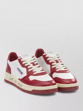 Autry medalist low sneakers contrast sole design