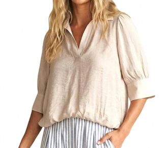 Naked Zebra 3/4 Sleeve Hi-Lo Bubble Hem Blouse In Papyrus