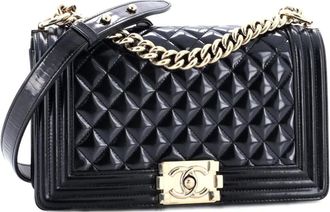 Chanel Boy Flap Bag Quilted Iridescent Glazed Calfskin Old Medium shoulder bag - Zwart