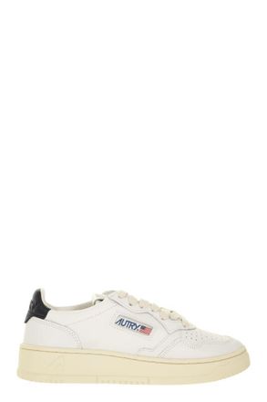 Autry Medalist Low - Leather Sneakers