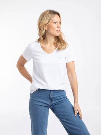 Weird Fish Hailey V-Neck T-Shirt in White at Nordstrom, Size 18