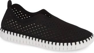 Ilse Jacobsen Womens Tulip 139 Perforated Slip-On Sneaker Shoe In Black