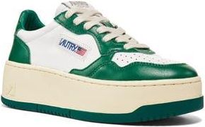 Autry Medalist Sneaker in White/Green at Nordstrom Rack, Size 12Us / 42Eu