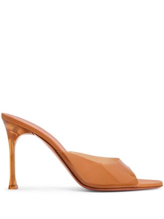 Amina Muaddi Alexa pumps met open neus - Oranje