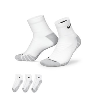 Nike Unisex Everyday Max Cushioned Training Ankle Socks (3 Pairs) in White | SX5549-100