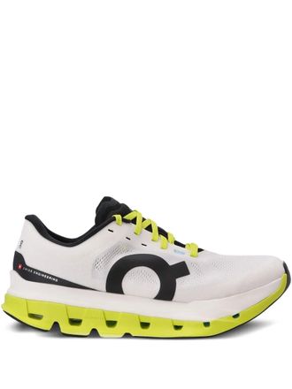 On Running Cloud trainers - White