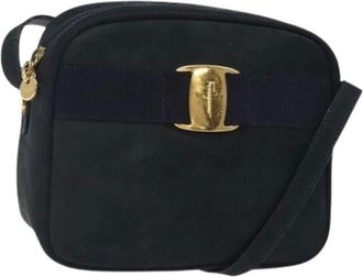 Ferragamo Pre-owned Cross Body Bags, female, Blue, Size: ONE SIZE Pre-owned Suede Shoulder Bag