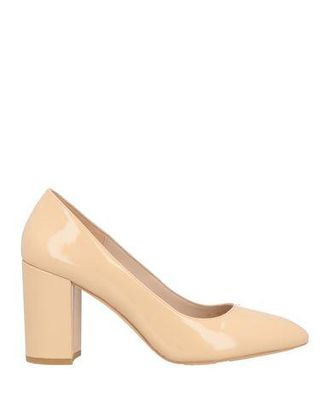 Stuart Weitzman Pumps