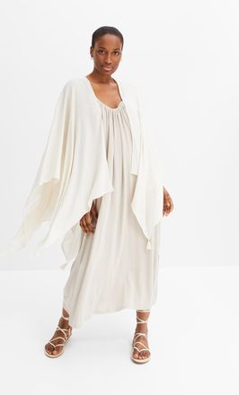 Bonprix Strickponcho BONPRIX Leichter Sommerponcho, Damen, weiss (cremewei&szlig;), Obermaterial: 100% Viskose, figurumspielend, Pullover Strickponcho, aus Viskose,