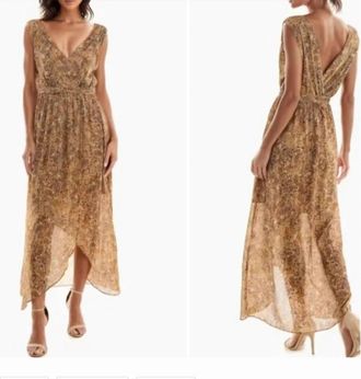 Socialite High Low Maxi Dress In Neutral Patterned