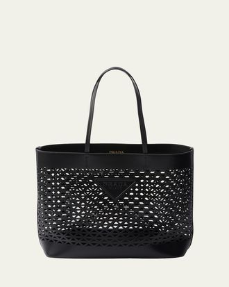 Prada Bags − Sale: up to −30% | Stylight