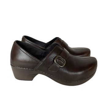 Dansko Womens Tamara Burnished Full Grain Clogs In Chocolate