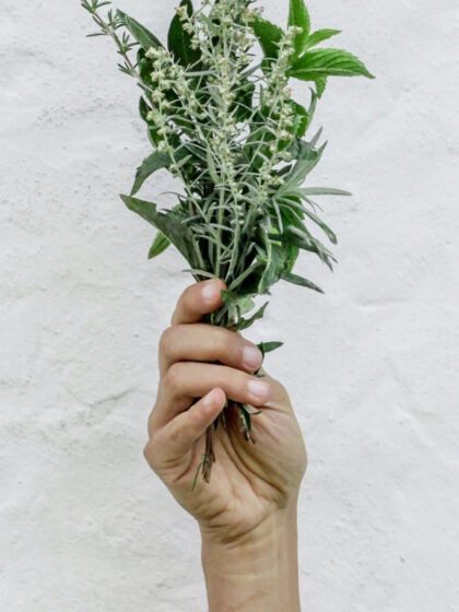 So wirst du lästige Rillen in den Fingernägeln los!