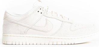 Nike Dunk Low Retro SE Sneakers
