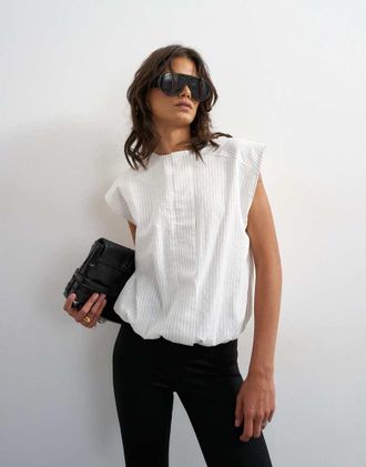 Topshop Top bianco a righe con zip morbido con spalle strutturate
