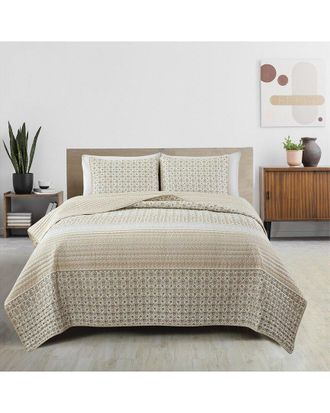 Patina Vie Maison Vintage Floral Printed Quilt Set