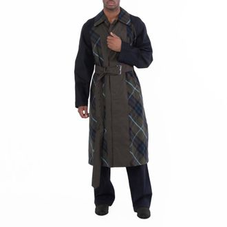 Burberry Short Reversible Bradford Car Coat, Brand Size 46 ( US Size 36 )