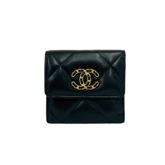 Chanel Black Leather Wallet (Tri-Fold) (Pre-Owned)