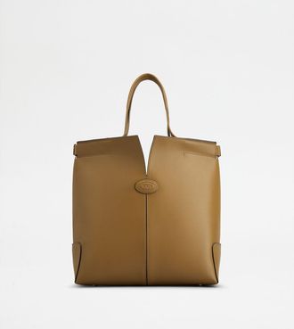 Tod's Tods Di Bag Folio in Leather Small