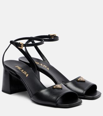 Prada Sandalias de piel