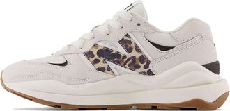 New Balance (WMNS) New Balance 57/40 White W5740APC