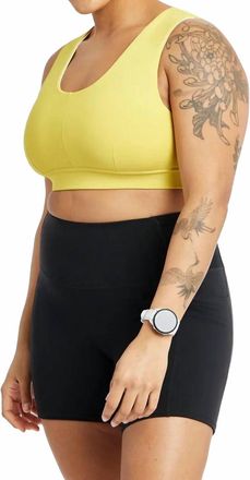 Oiselle Flyout Sports Bra In Saffron