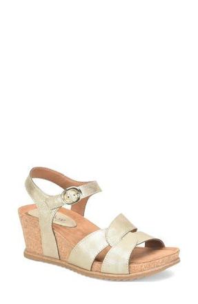 S&ouml;fft Tressa Ankle Strap Wedge Sandal in Gold at Nordstrom Rack, Size 7.5