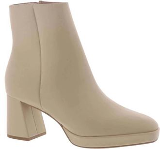 Chinese Laundry Womens Dodger Platform Bootie In Cream