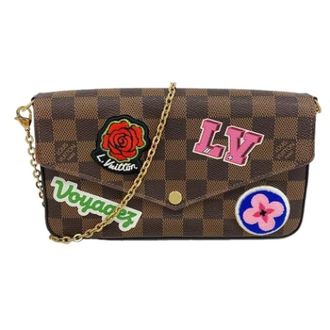Louis Vuitton Pre-owned Clutches, female, Brown, Size: ONE SIZE Pre-owned Chain/Shoulder Wallet