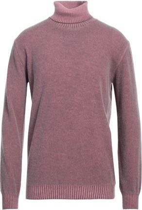 Out / Fit Turtlenecks