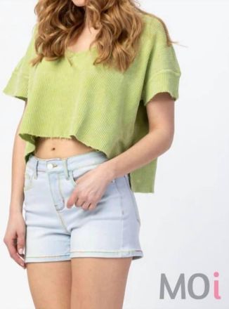 Judy Blue Mid Rise Shorts In Rainbow Thread