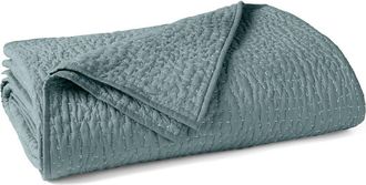 Coyuchi Pebbled Handstitched Organic Cotton Quilt in Lagoon at Nordstrom, Size Full/queen