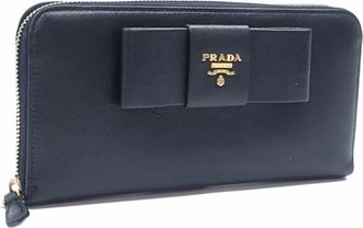 Prada Black Leather Long Wallet (Bi-Fold) (Pre-Owned)