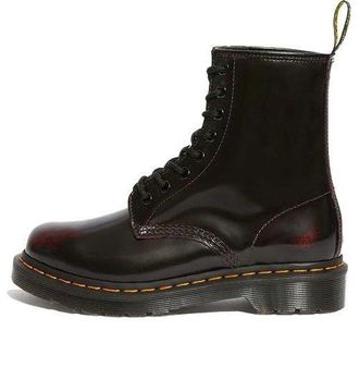 Dr. Martens (WMNS) Dr. Martens Arcadia Black Red 13661601