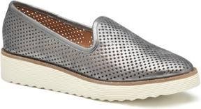 Johnston & Murphy Mitzi Perforated Venetian Loafer in Pewter Italian Metallic at Nordstrom Rack, Size 10