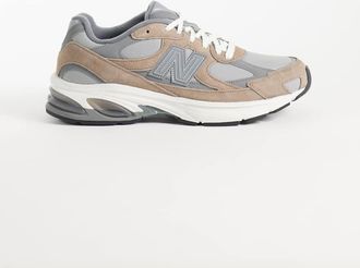 New Balance sneakers in beige scuro e grigio-Neutro