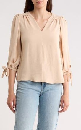 Renee C Ditsy Puff Sleeve Blouse in Taupe at Nordstrom Rack, Size X-Large