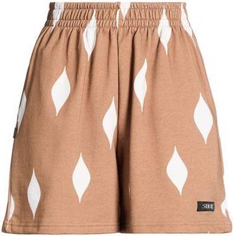 Shoe BOTTOMWEAR - Shorts & Bermuda Shorts sur YOOX.COM